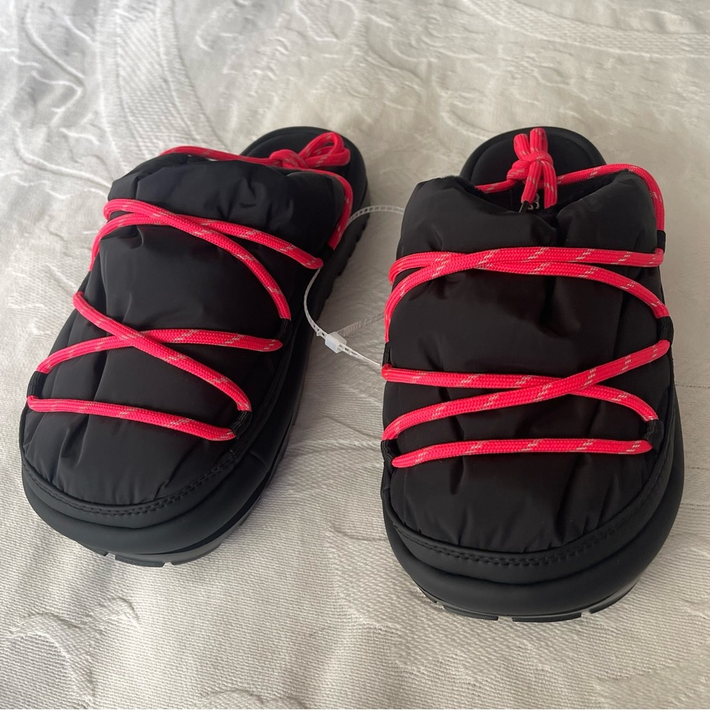 UGG Spaceslider Tech Slide Black Slippers - Picture 2 of 12